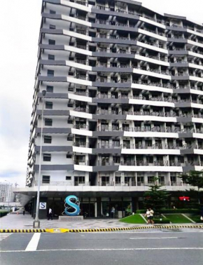 JJ'S CONDOTEL